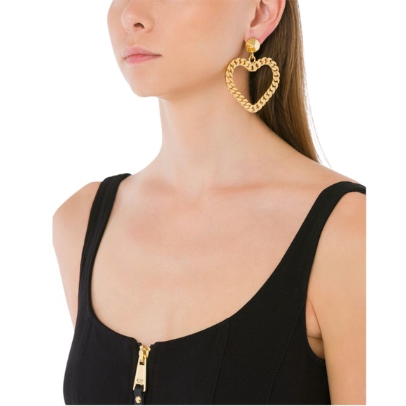 Moschino Chain Heart Earrings - Picture 2 of 7